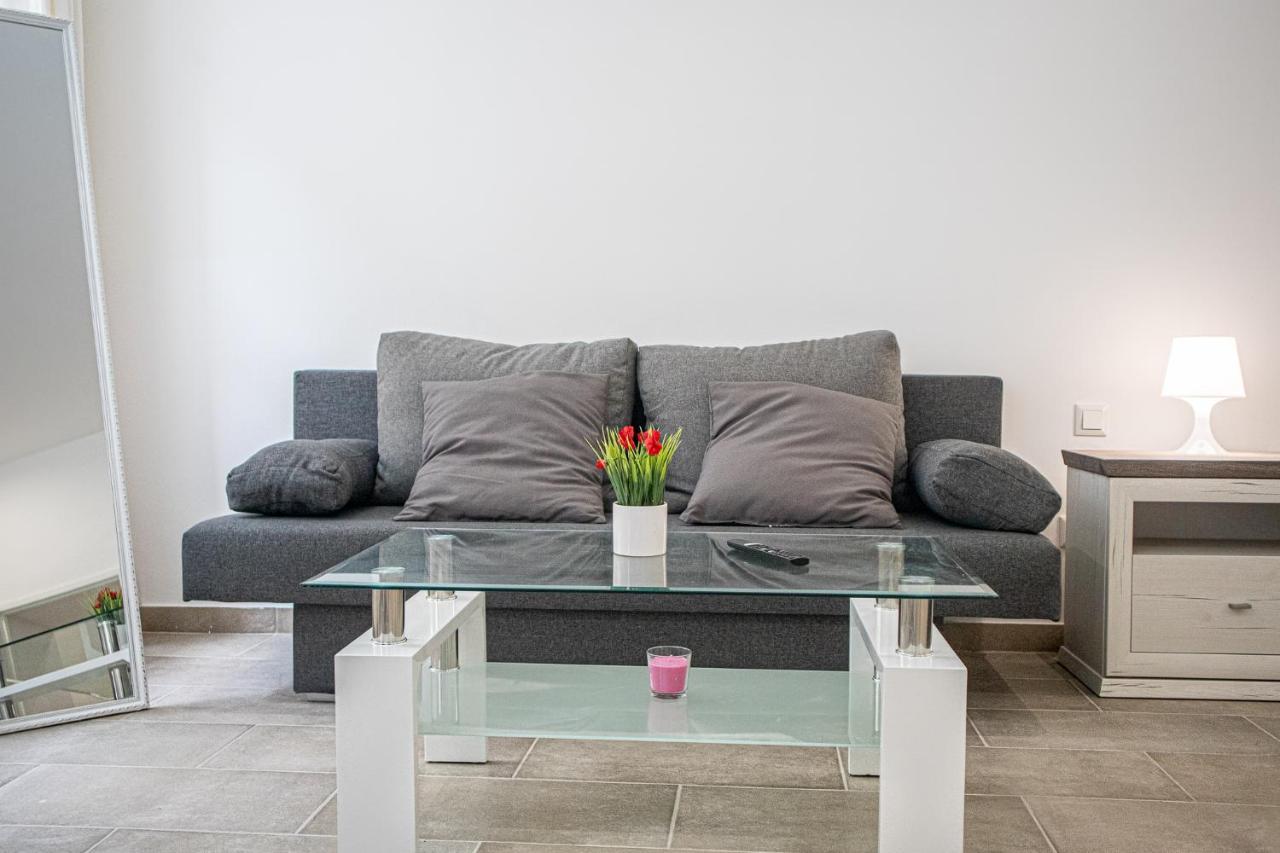 Beautiful Studio Near U1 Reumannplatz - 9 Min From City Center *