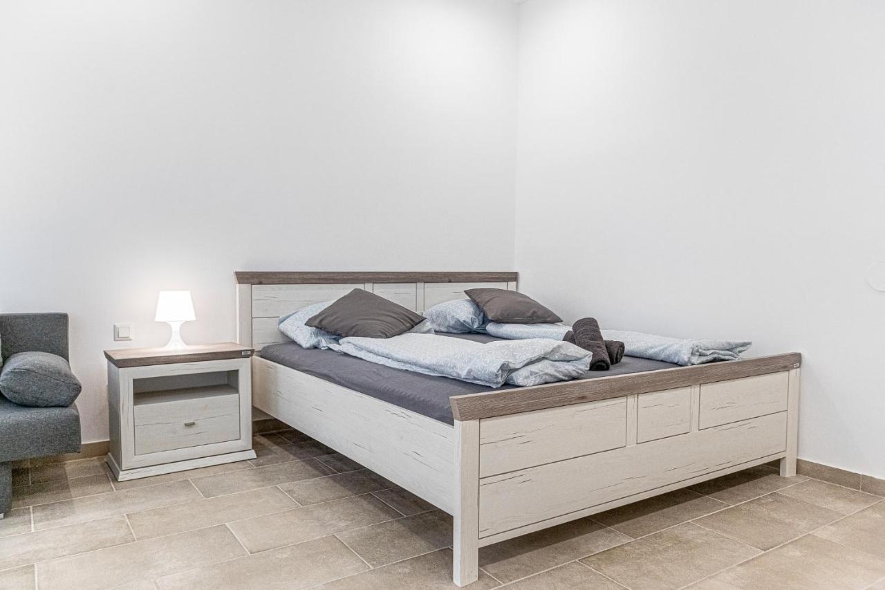 Apartament Beautiful Studio Near U1 Reumannplatz - 9 Min From City Center